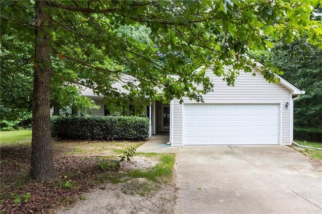 Building Photo - 2804 James Henry Dr Rental