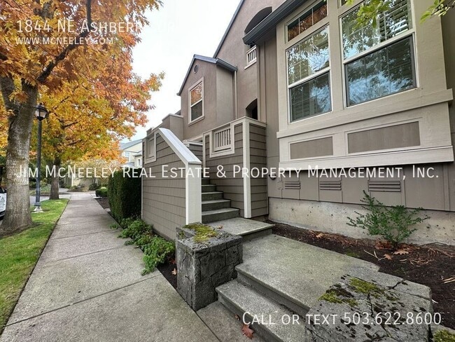 Photo - 1844 NE Ashberry Dr