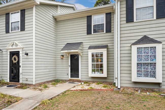 2 Bedroom Townhouse in Central Durham: Ava... - 2 Bedroom Townhouse in Central Durham: Ava...