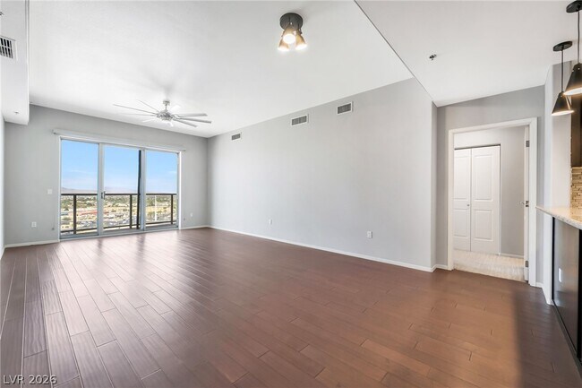 Photo - 8255 S Las Vegas Blvd Unit 1303
