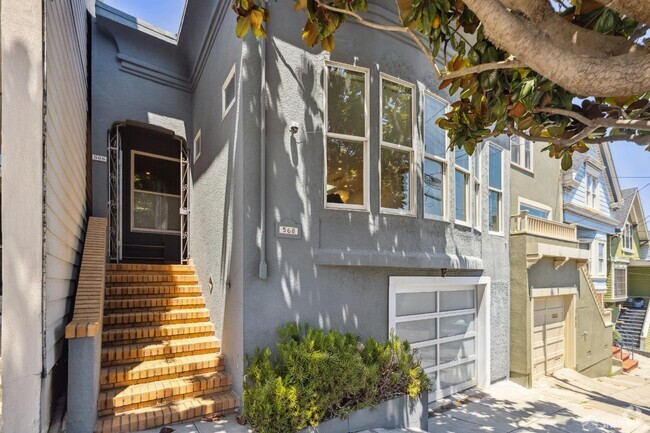Building Photo - 568 29th St Rental