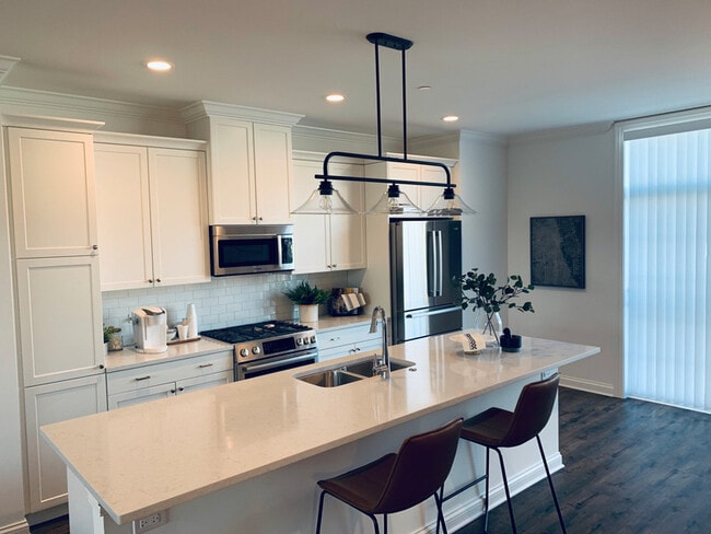 Photo - 1755 Winnetka Rd