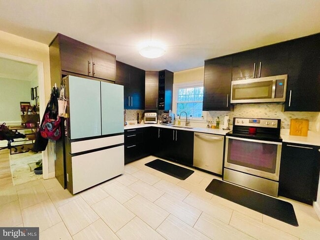 Photo - 3103 Titanic Dr