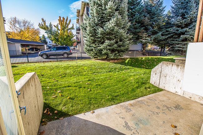 Photo - 22855 E Country Vista Dr