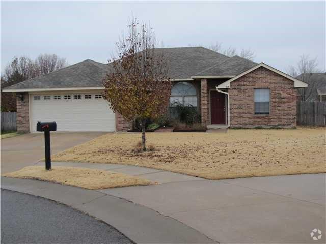 Building Photo - 1818 Olde School Rd Rental