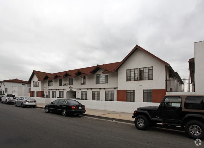 Building Photo - The Gables Apartments