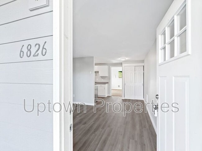 Photo - 6822 N Richmond Ave