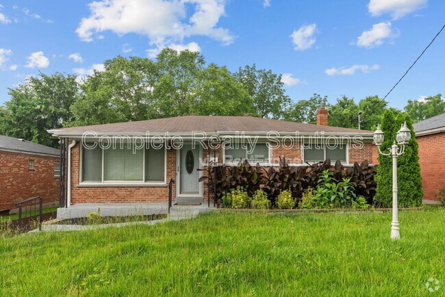 Building Photo - 1343 82nd Blvd Rental
