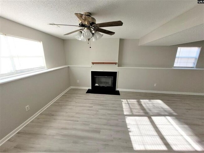 Photo - 252 Cherry Grove Dr