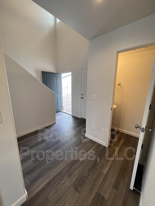 Photo - 1508 Danny Pl