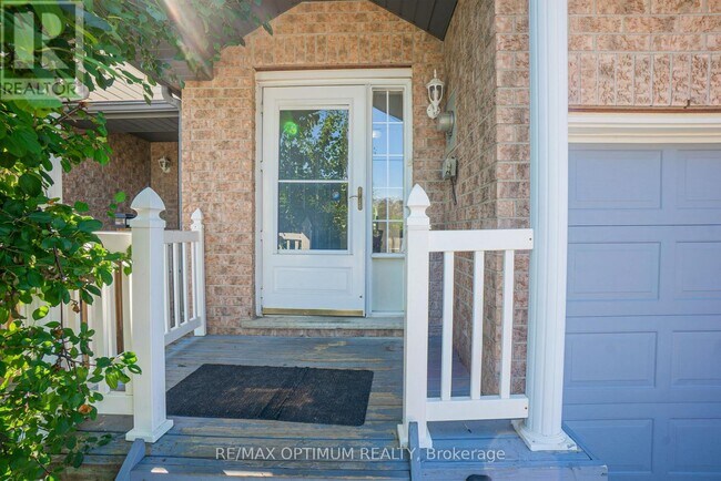 Photo - 139 Activa Ave