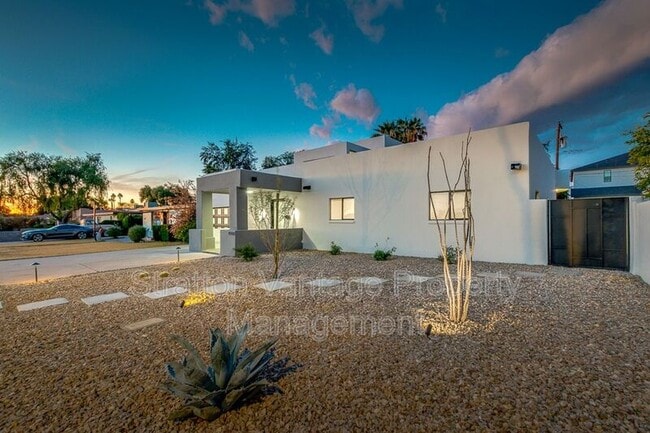 Building Photo - 4540 E Heatherbrae Dr