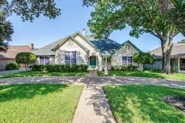 Photo - 705 Berkley Dr