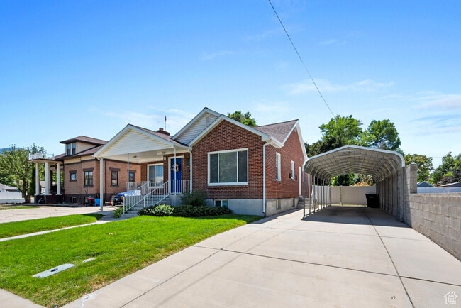 Building Photo - 378 E Center St Unit 378