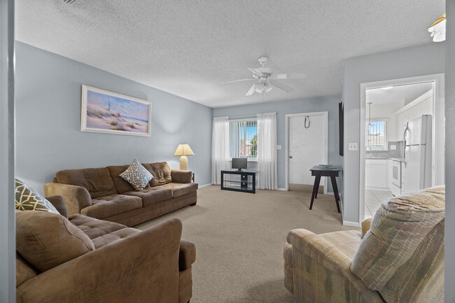 Photo - 2100 NE 38th St Unit 243