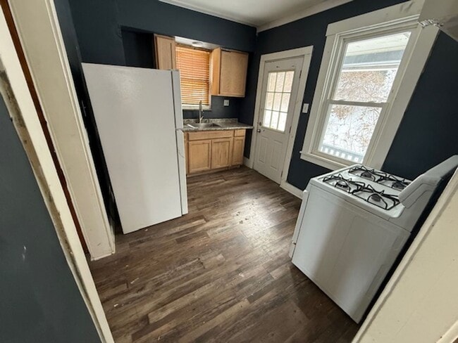 Photo - 605 N 6th St