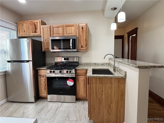 Photo - 430 Colvin Ave