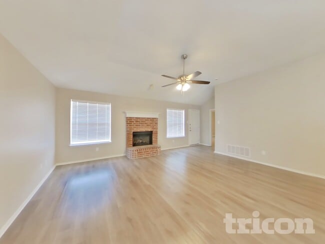 Photo - 1505 Nightingale Ct