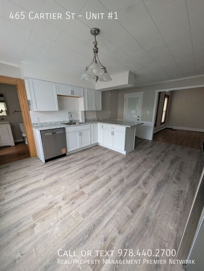 465 Cartier St Unit #1
