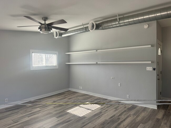 Habitación delantera - 2246 Tennessee St