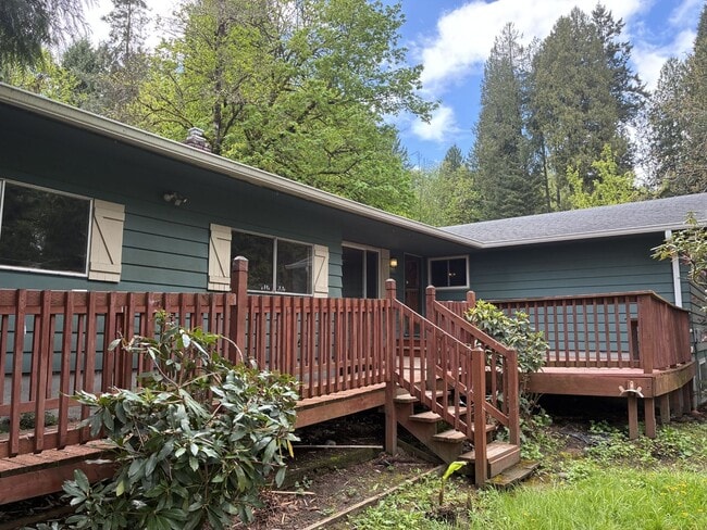 Photo - West Linn Classic