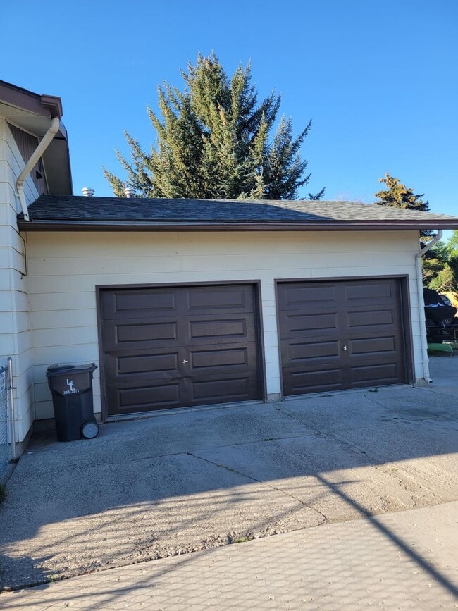 Photo - 3 Bedroom 1 Bathroom Duplex