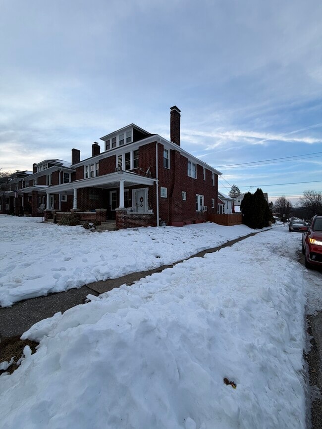 Photo - 1541 3rd Ave