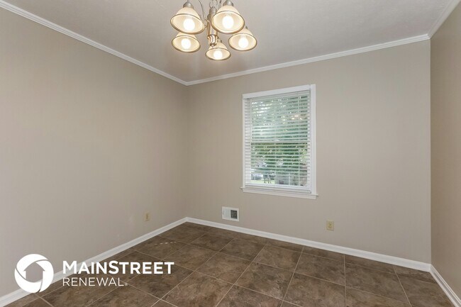 Photo - 8704 4 Oaks Ct