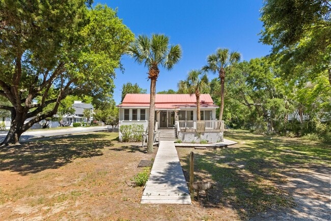 Photo - Sullivans Island Historic Charmer