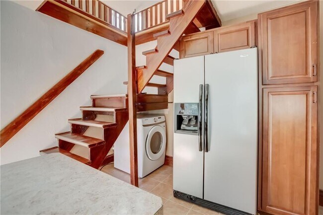 Photo - 32 Birch Crescent St Unit 3