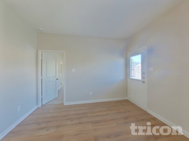 Photo - 6173 Chalk Hollow Dr