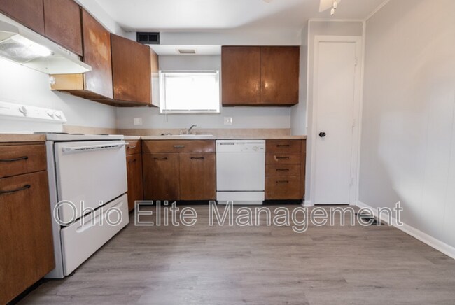 Photo - 1029 Binns Blvd