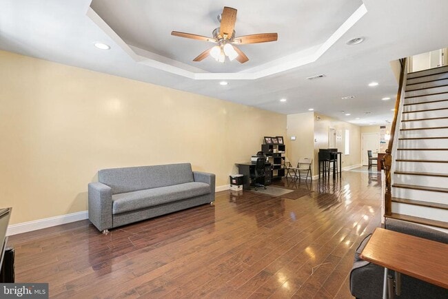 Photo - 2328 Reed St