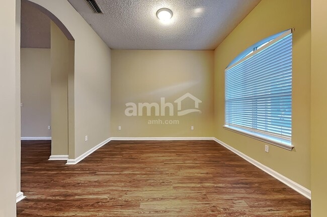Photo - 7093 Rapid River Dr W