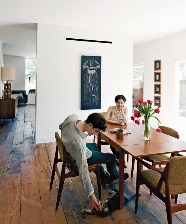 Photo - 226 W 25th St