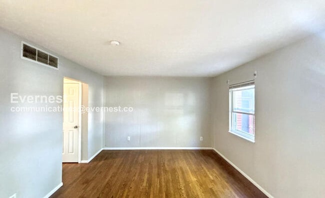 Photo - 2143 Wadsworth Dr