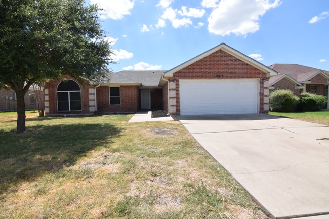 Building Photo - 6011 Lolly Loop Rental