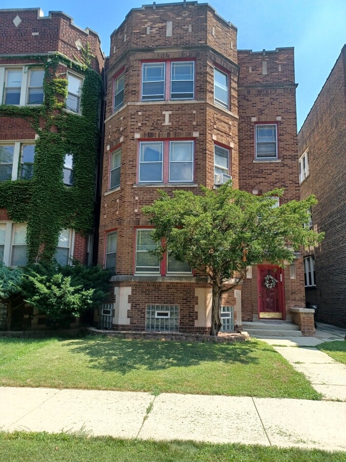 Photo - 7711 S East End Ave Unit Apt 3