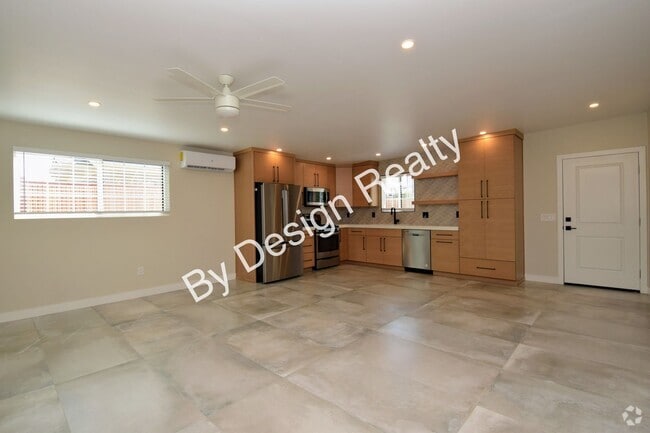 Building Photo - 3 Bed 3 Bath - Built in 2024 - 1/2 Mile to... Rental