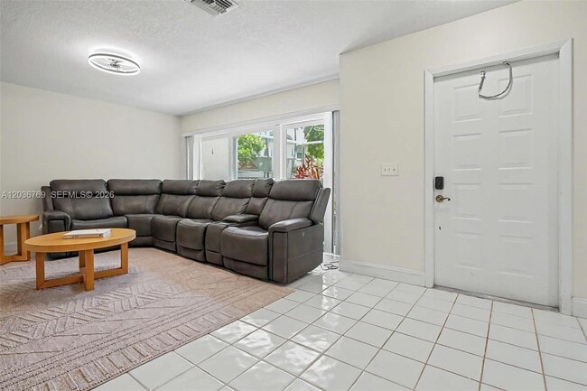 Photo - 10994 Neptune Dr