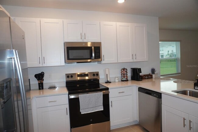 Photo - 5766 Le Marin Wy