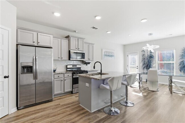 Photo - 4958 Zoya Ct