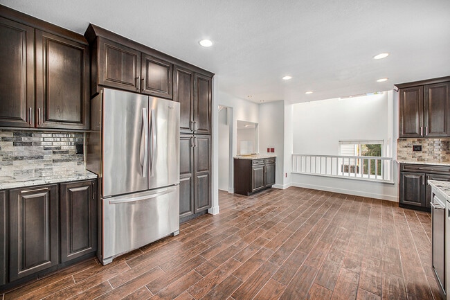 Photo - 8438 Bluegrass Cir