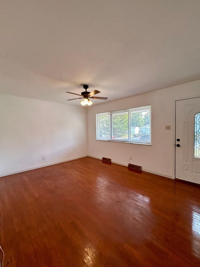 Photo - Charming 3 Bedroom in Florissant
