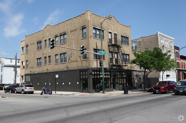 Building Photo - 1400 N Ashland Ave Rental