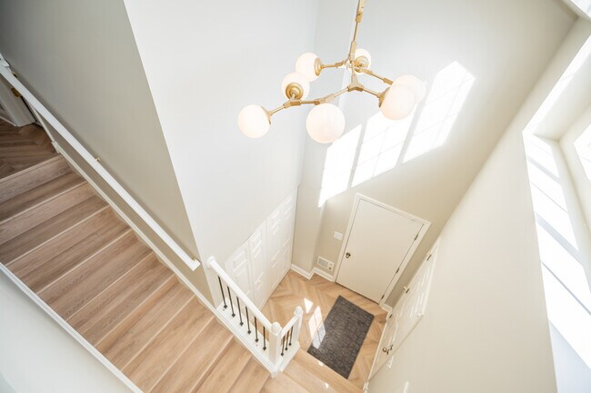 Photo - 2835 Rutland Cir Unit 202