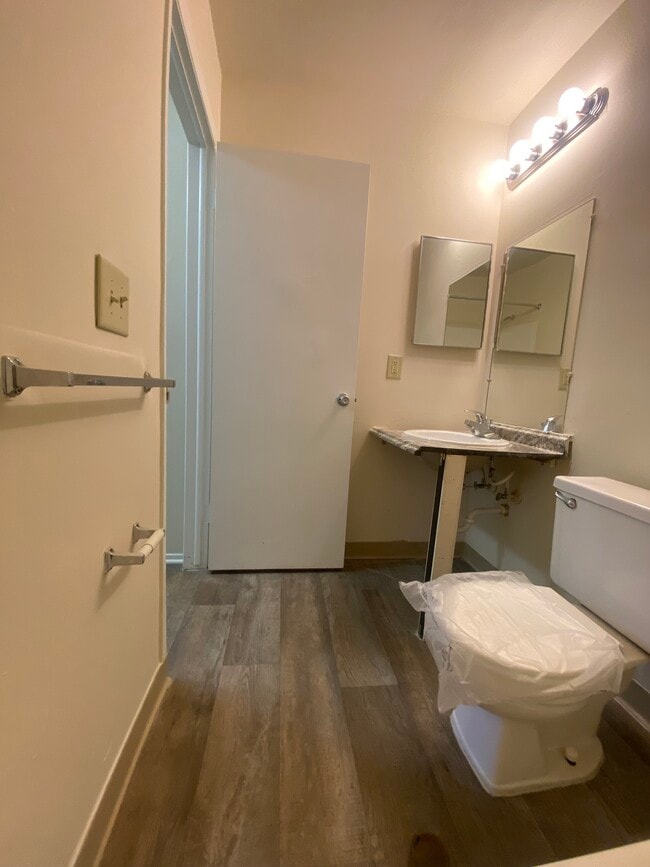 Photo - Westminster Park Apartments