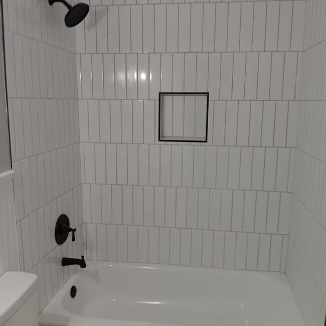 Photo - 246 Mathewson Pl SW
