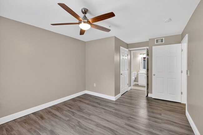 Photo - Mer Soleil Apartments