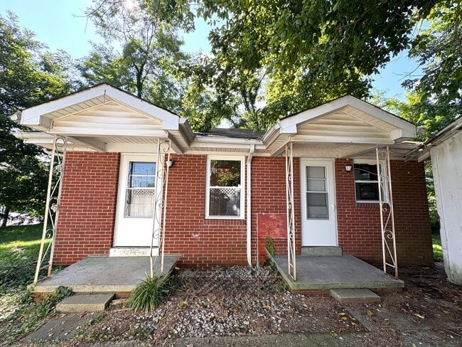 Building Photo - Cozy 2 Bed 1 Bath home for Rent!